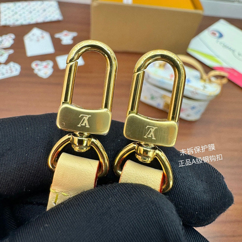 LV TM Vanity Chain Pouch M13662 Bag