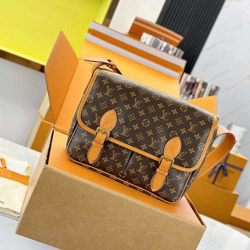 LV Satchel Messenger M14723 Bag