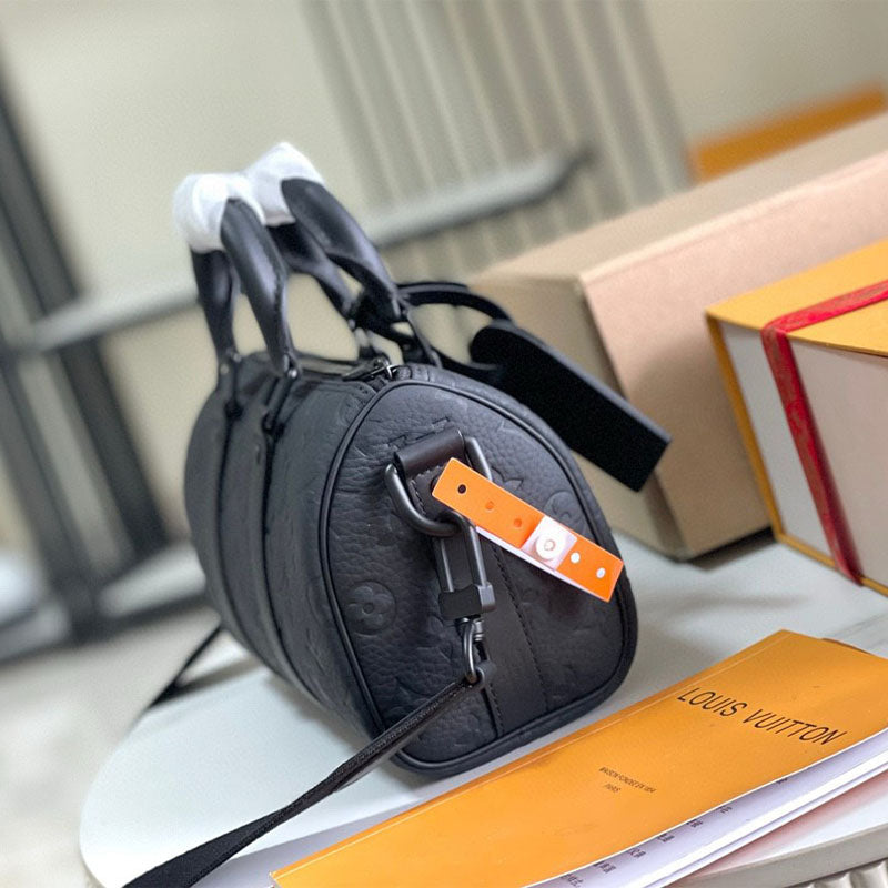 LV Keepall Bandoulière 25 Monogram Taurillon Leather M20900