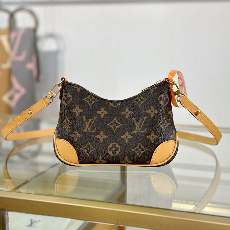 LV Nano Boulogne Monogram Canvas M25519