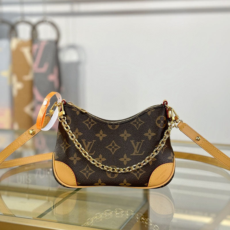 LV Nano Boulogne Monogram Canvas M25519