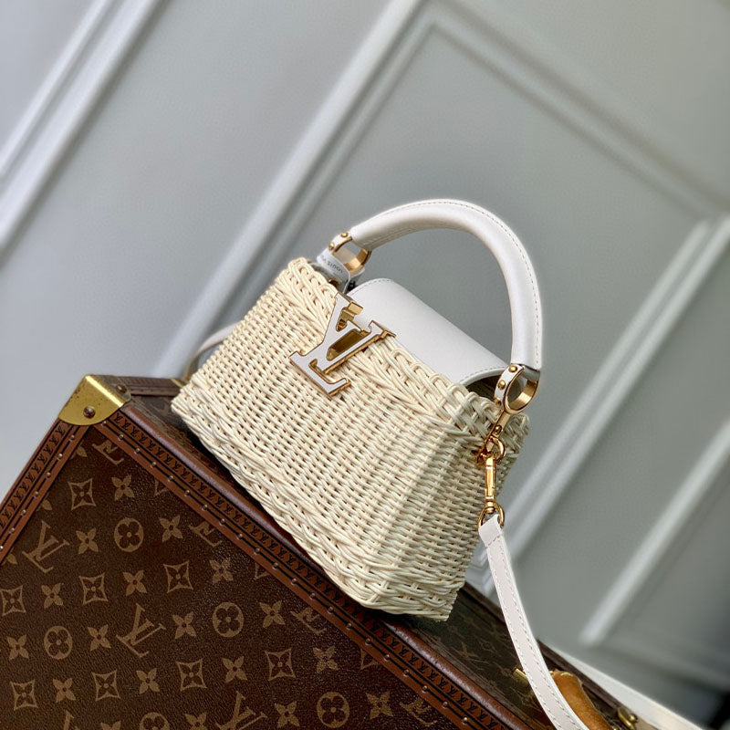 LV Capucines Mini Capucines M26004 Bags