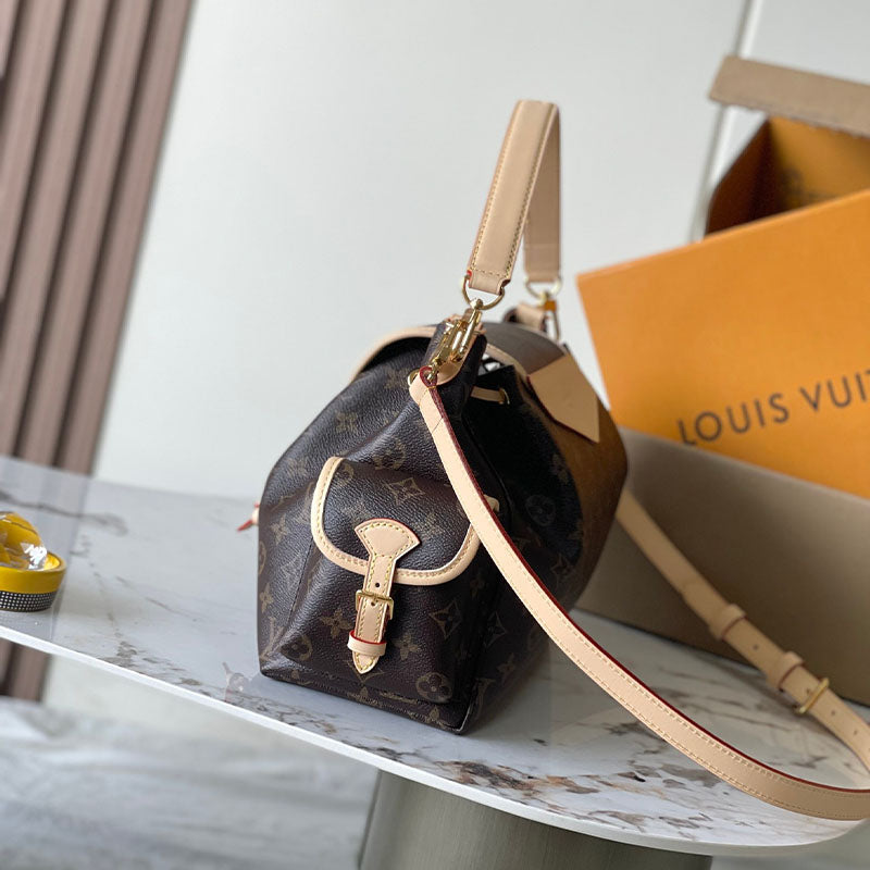 LV Odyssee MM Bag M26040