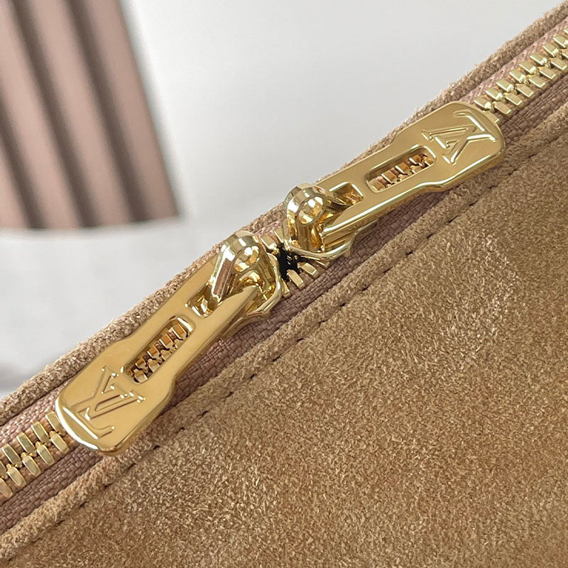 LV Express MM Bag M26358
