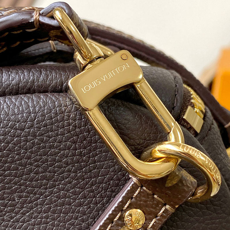 LV Express MM H27 Shoulder Bag M26397