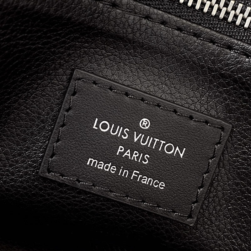 LV Dopp Kit Toilet Pouch Monogram Canvas M40127