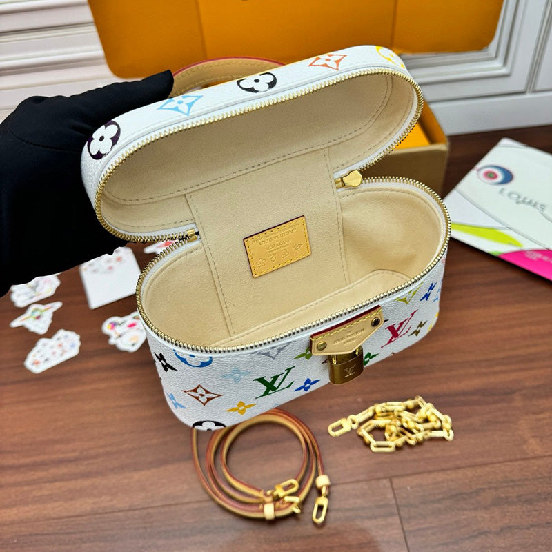 LV TM Vanity Chain Pouch M13662 Bag