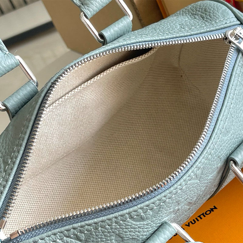 LV Keepall Bandoulière 25 Taurillon Monogram M13866