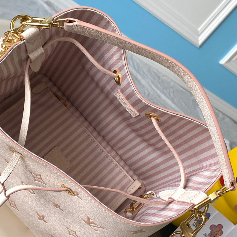 LV NeoNoe MM Monogram Empreinte Leather Bags M14401