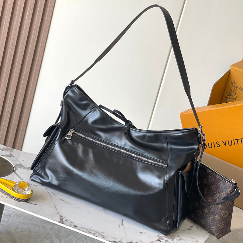 LV Carry All Travel Bag M15175