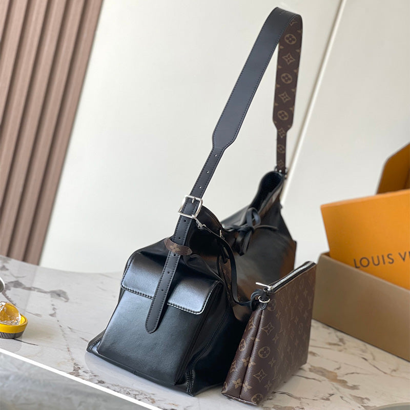 LV Carry All Travel Bag M15175