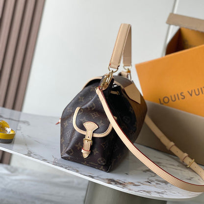 LV Odyssee MM Bag M26040