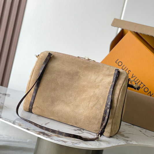 LV Express MM Bag M26358