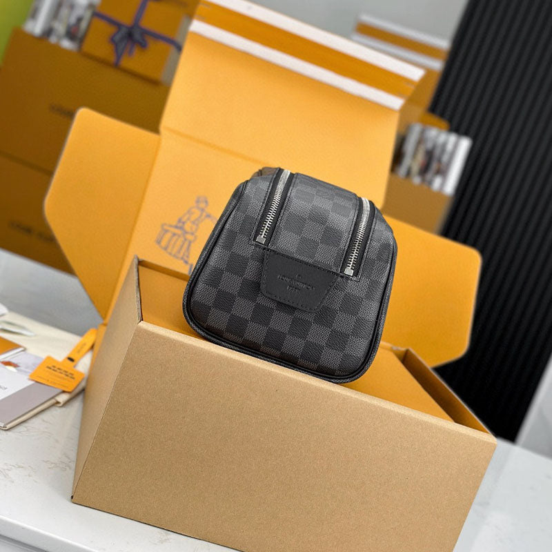 LV Dopp Kit Toilet Pouch Monogram Canvas M40127