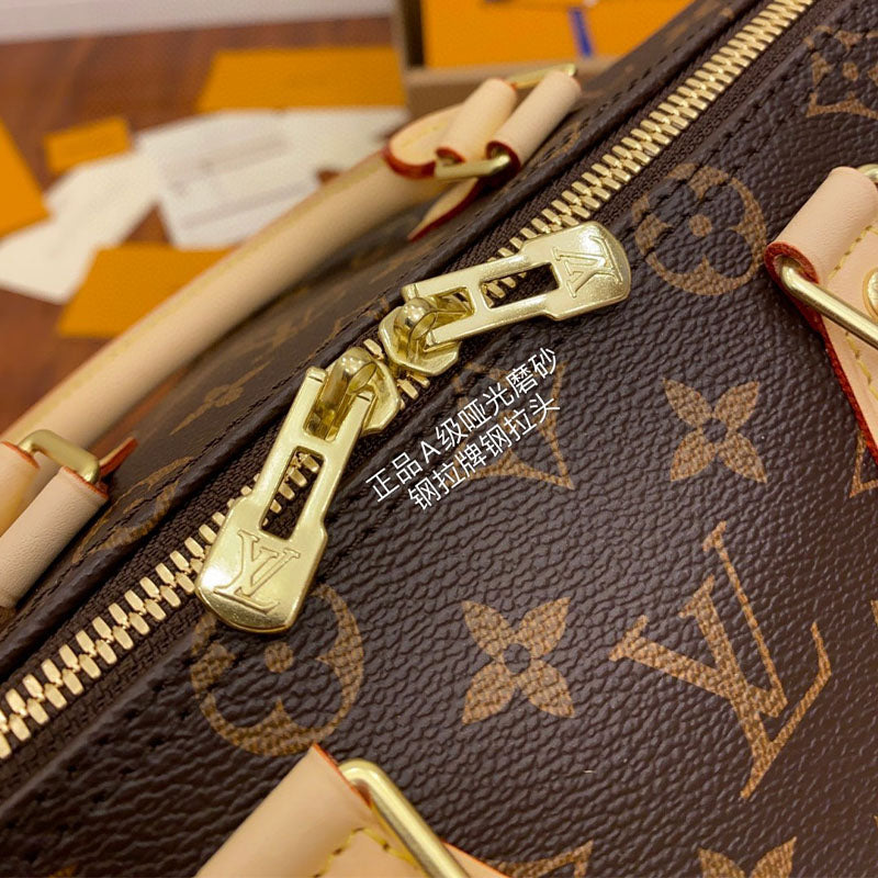 LV Speedy Bandoulière 25 Monogram M41113 Bag