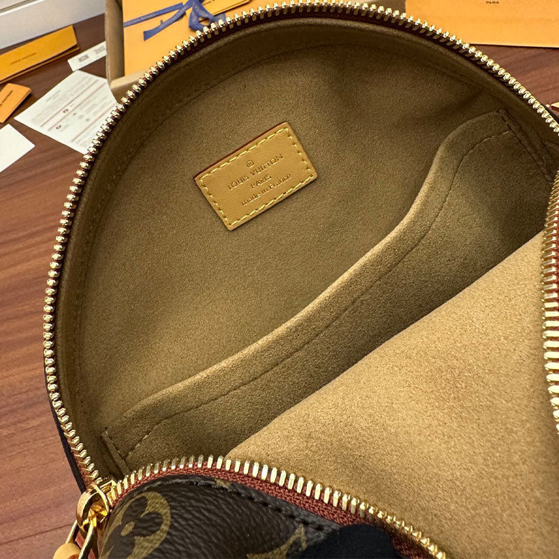LV Boite Chapeau Souple MM M45647