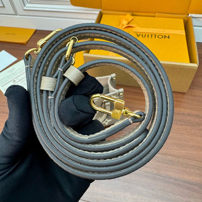 LV Onthego mm Beige Bicolor Monogram Empreinte M47054 Bag