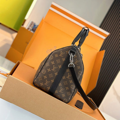LV Keepall Bandouliere M56711 Bag