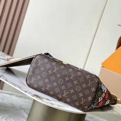 LV Neverfull MM M13271 Handbag